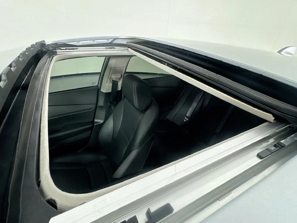 New 2026 Silver Honda Touring image 31