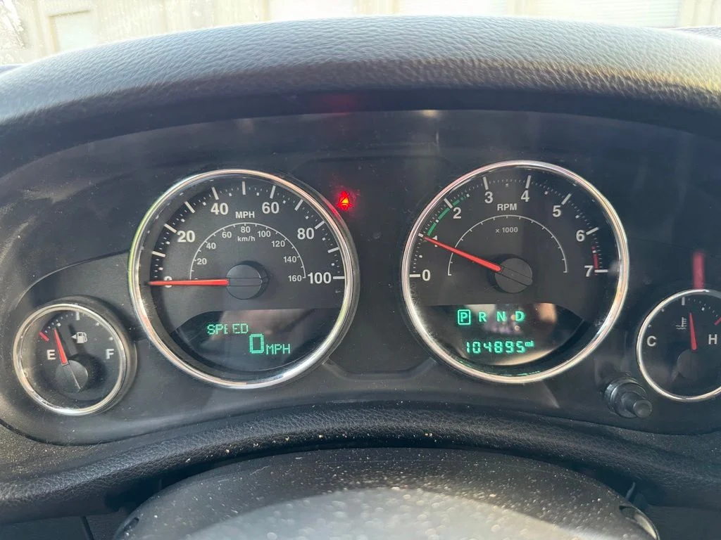 Used 2017 Black Jeep Unlimited Sahara image 17