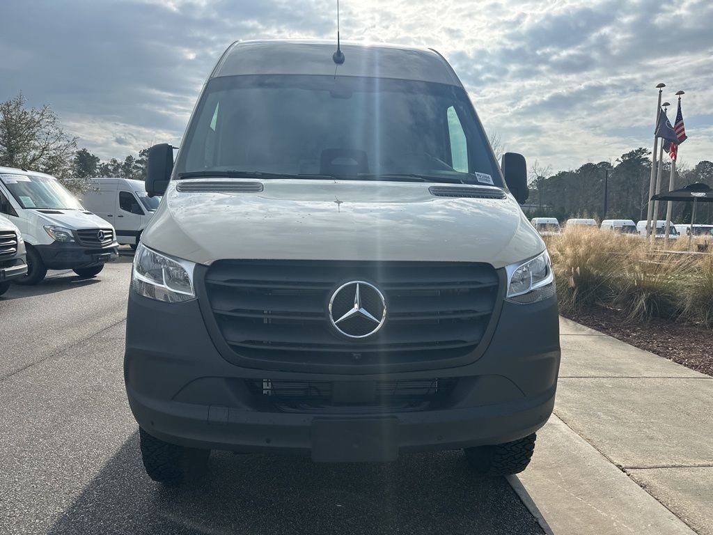 New 2026  Mercedes-Benz Cargo 144 WB w/Method Wheels image 2