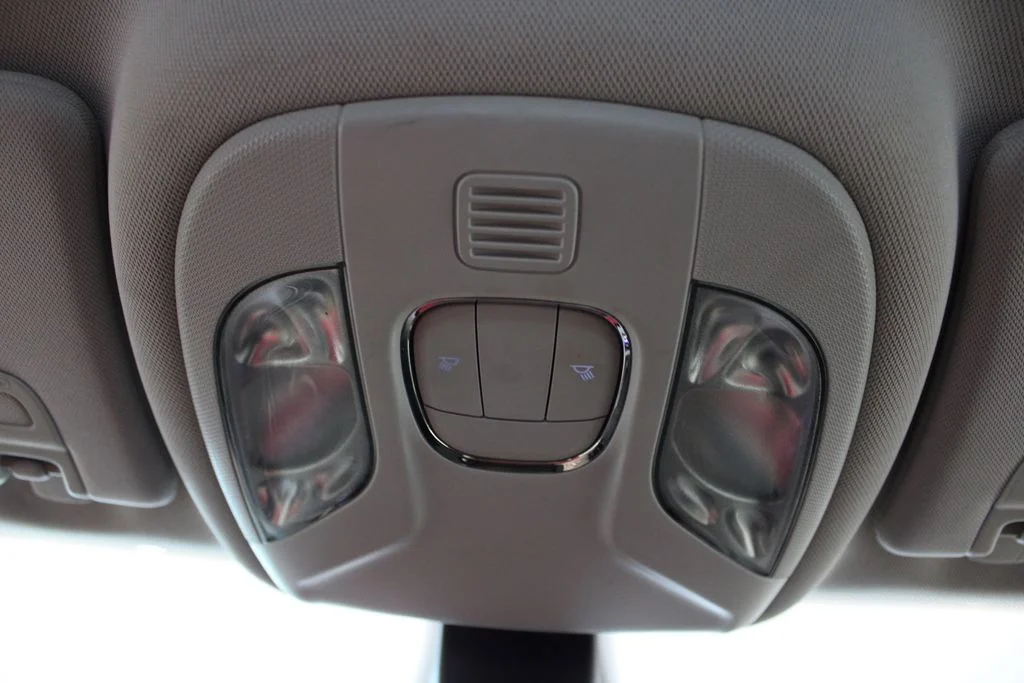Used 2017 White Jeep Sport image 35