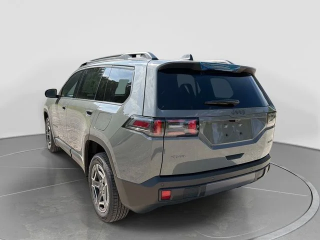 New 2026 Sting-Gray Clear-Coat Exterior Paint Jeep Limited image 6