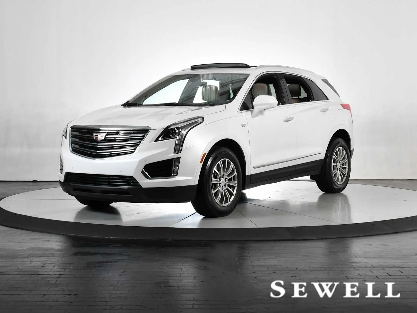 2018 Cadillac XT5 Luxury FWD