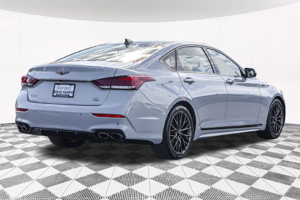 Used 2020 Silver Genesis 3.3T Sport image 18