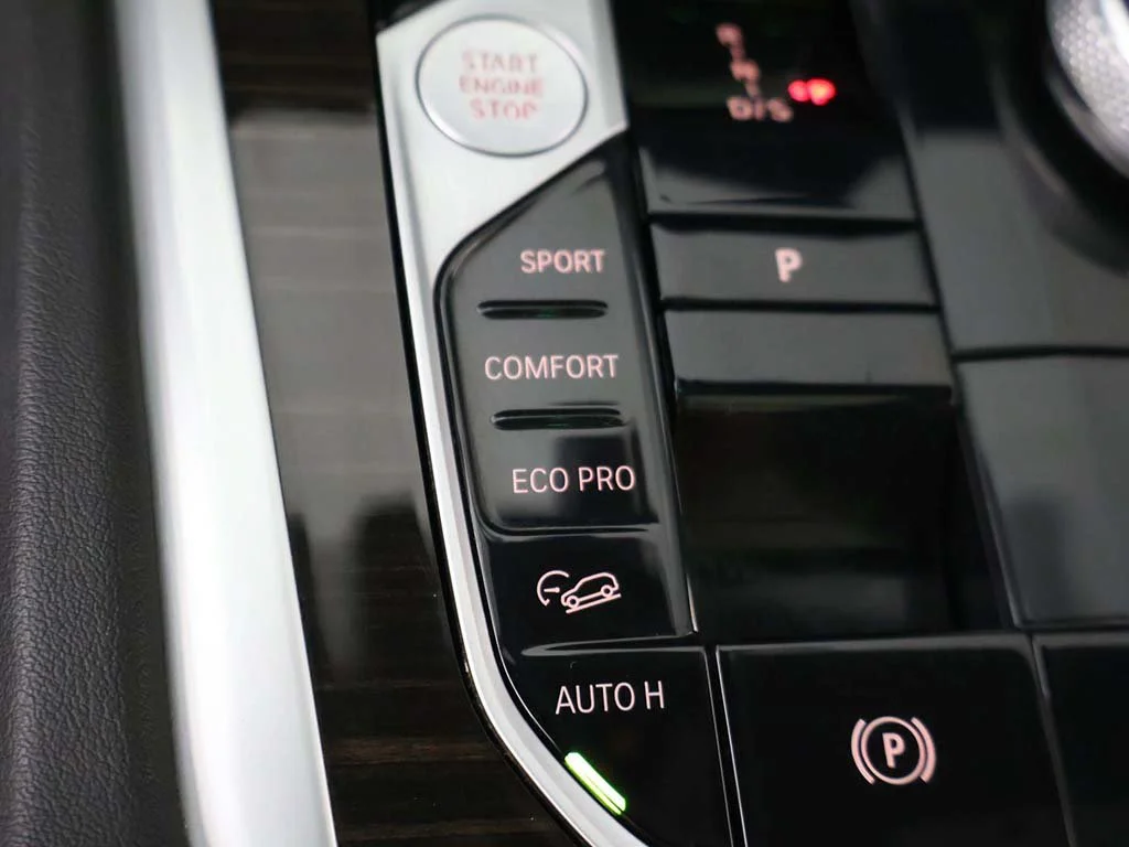 Used 2024 Carbon Black Metallic BMW xDrive40i image 60