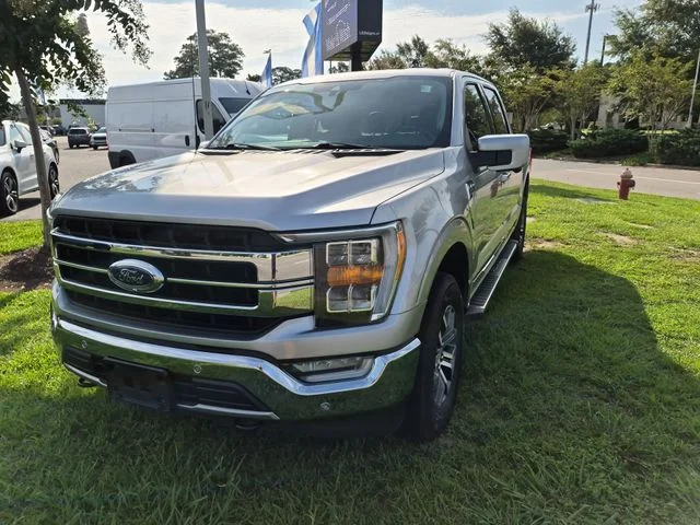 Used 2022 Silver Ford Lariat image 7