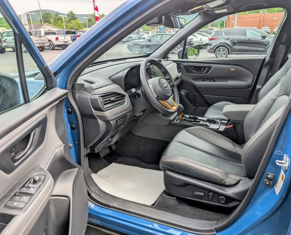 Used 2026 Geyser Blue Subaru Wilderness image 9