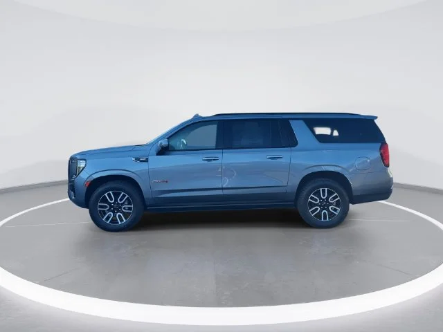 Used 2022 Gray GMC AT4 image 4