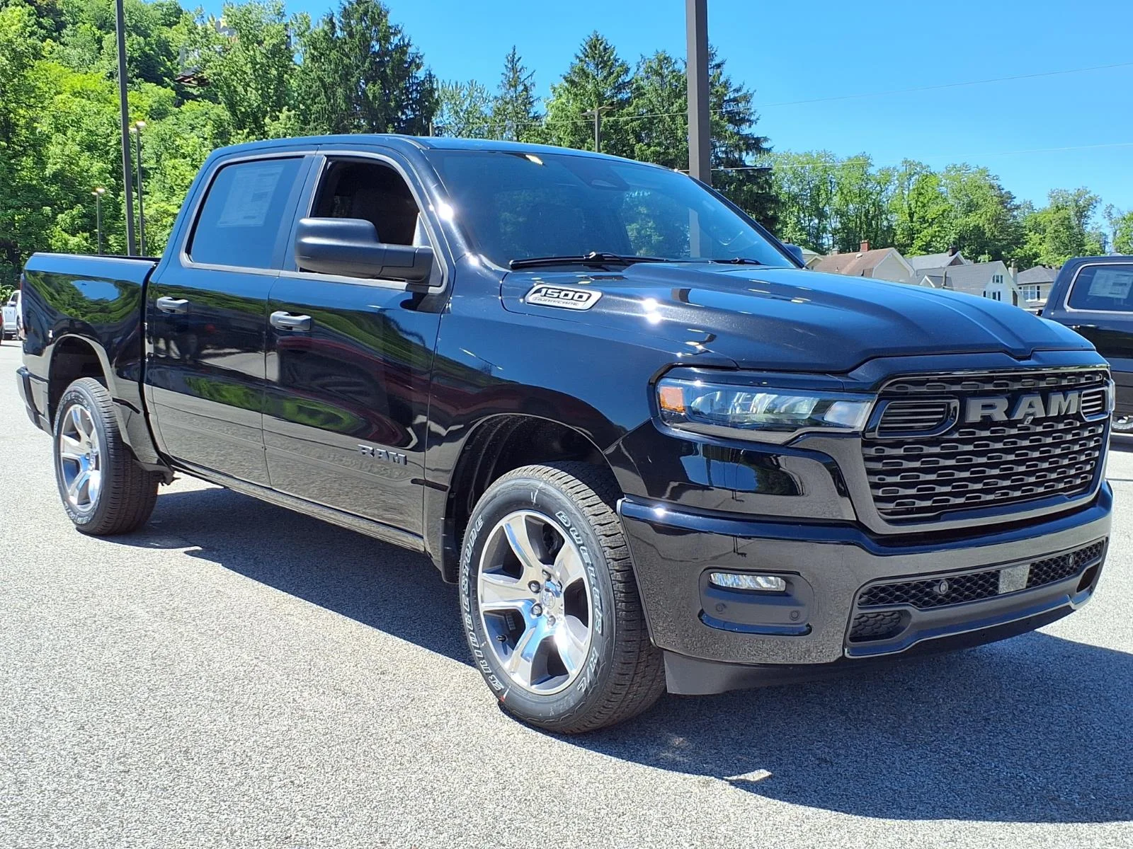 New 2026 Diamond Black Crystal Pearl-Coat Exterior Paint RAM Express image 1