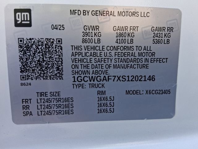 2025 Chevrolet Express Cargo Work Van - Photo 18