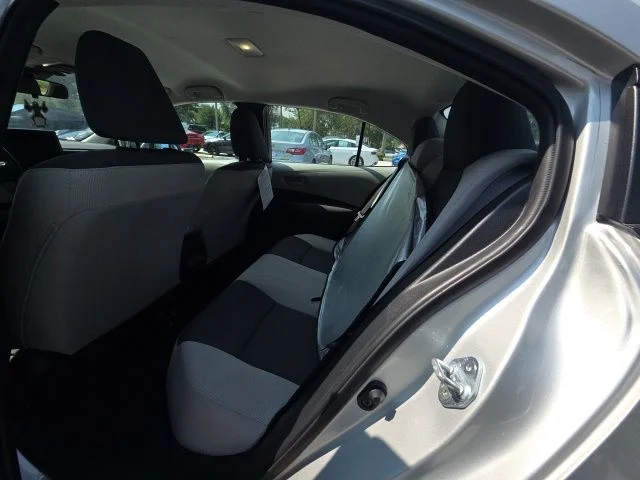 2025 Toyota Corolla LE - Photo 10