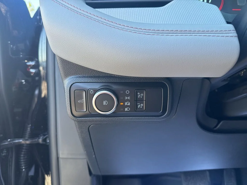 New 2026 Black Ford Active image 34