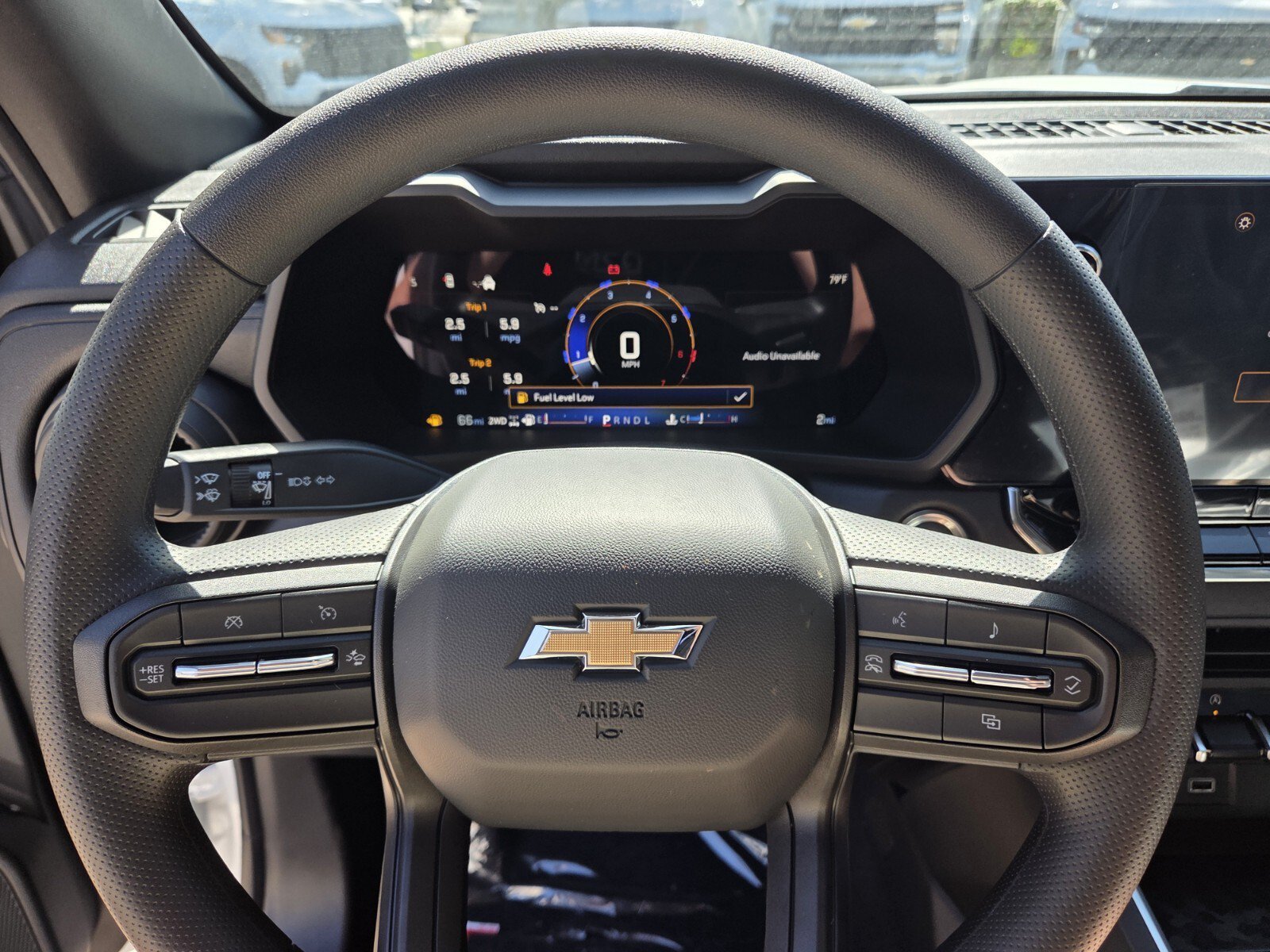 New 2026 Summit White Chevrolet WT image 29