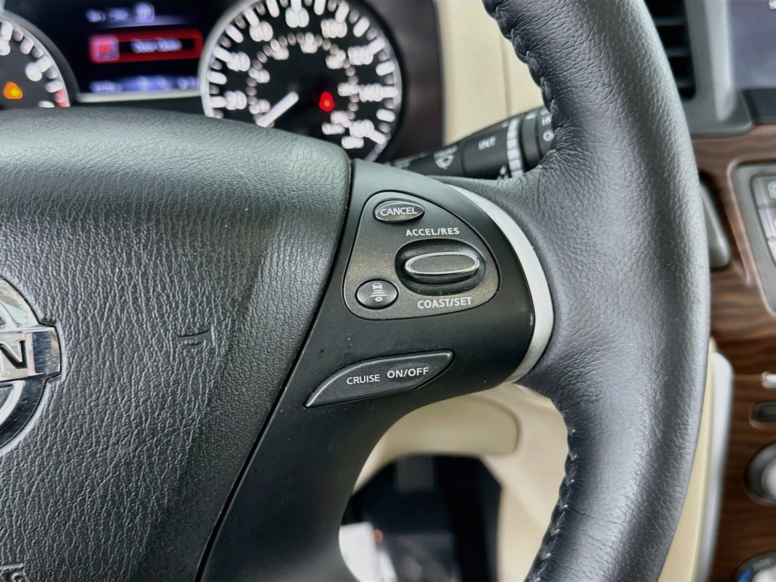 2020 Nissan Pathfinder Platinum - Photo 15