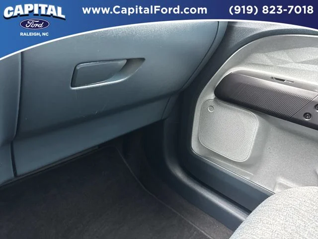 Used 2025 Blue Ford XLT image 27