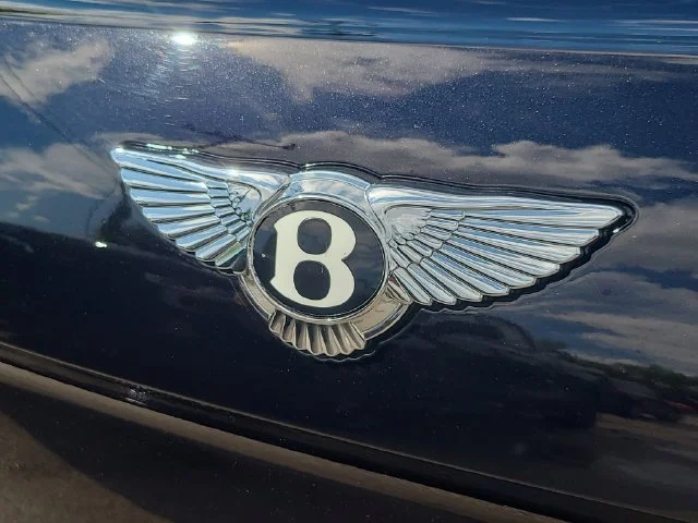 Used 2021 Black Bentley V8 image 9