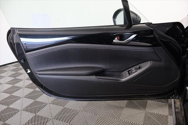 2025 Mazda MX-5 Miata Club - Photo 7