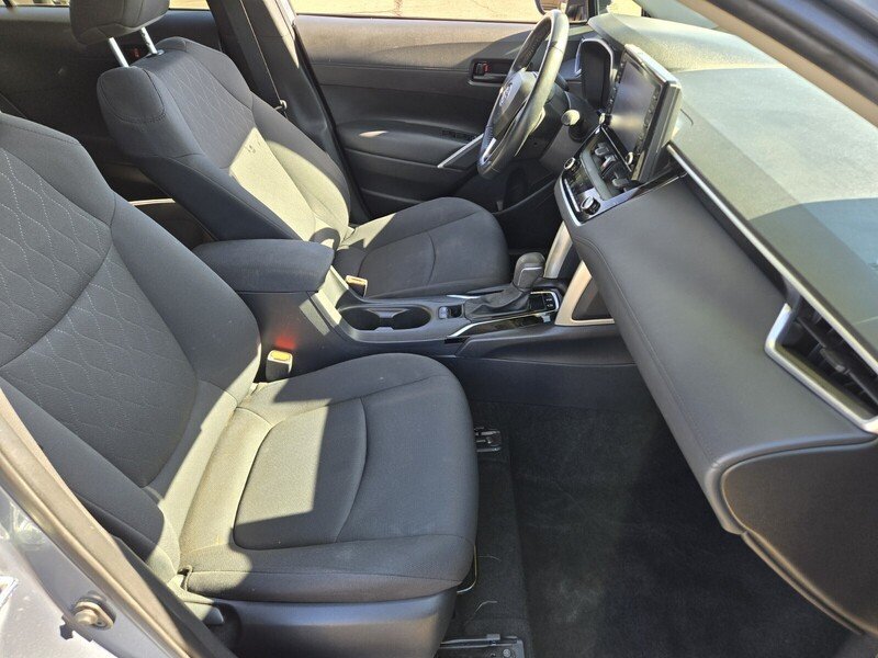 Used 2022 Celestite TOYOTA LE 2WD image 16