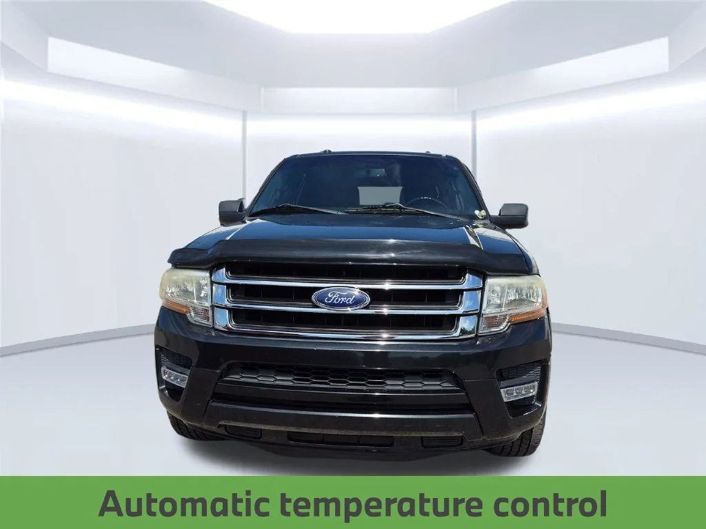Used 2015 Black Ford XLT image 11