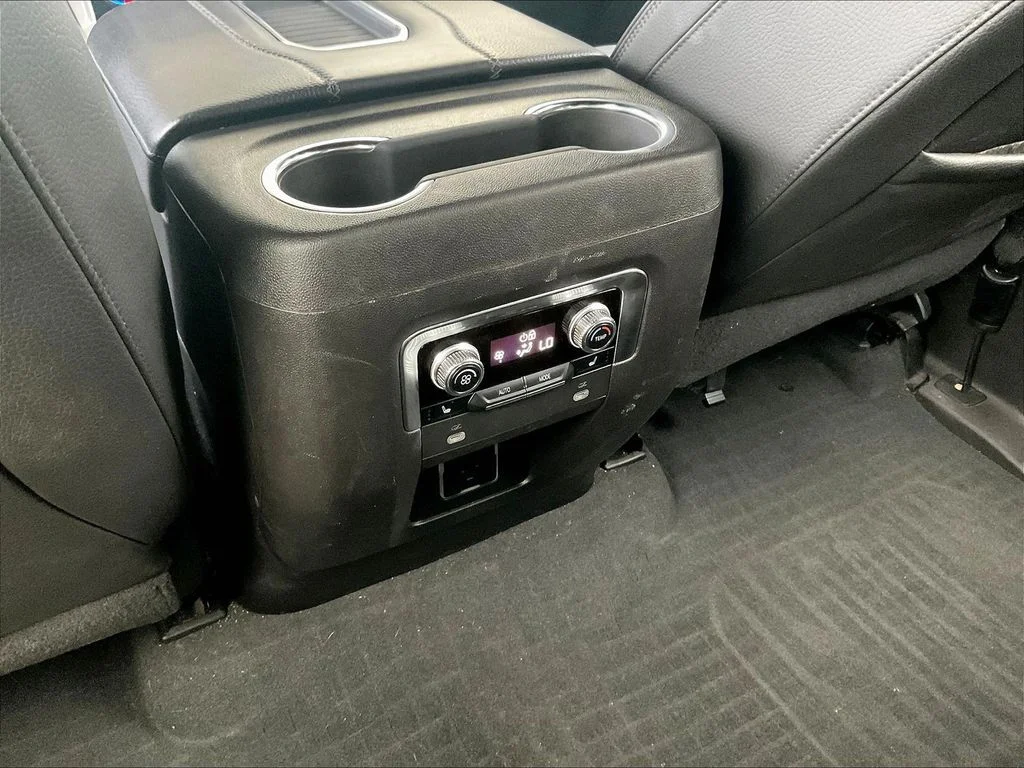 Used 2021 Hunter Green GMC Denali image 10