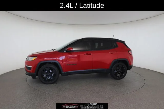 Used 2019 Red Jeep Latitude image 6