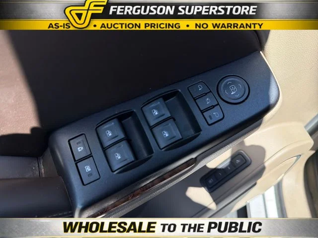 Used 2016 White Chevrolet LTZ image 16