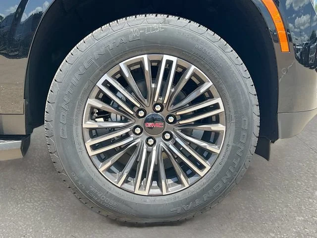 New 2026 Onyx Black GMC Elevation image 19