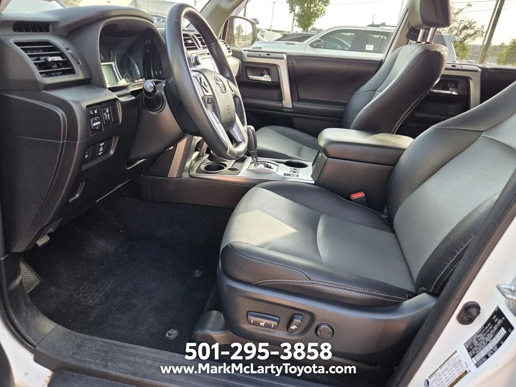 Used 2018 White Toyota SR5 Premium image 8