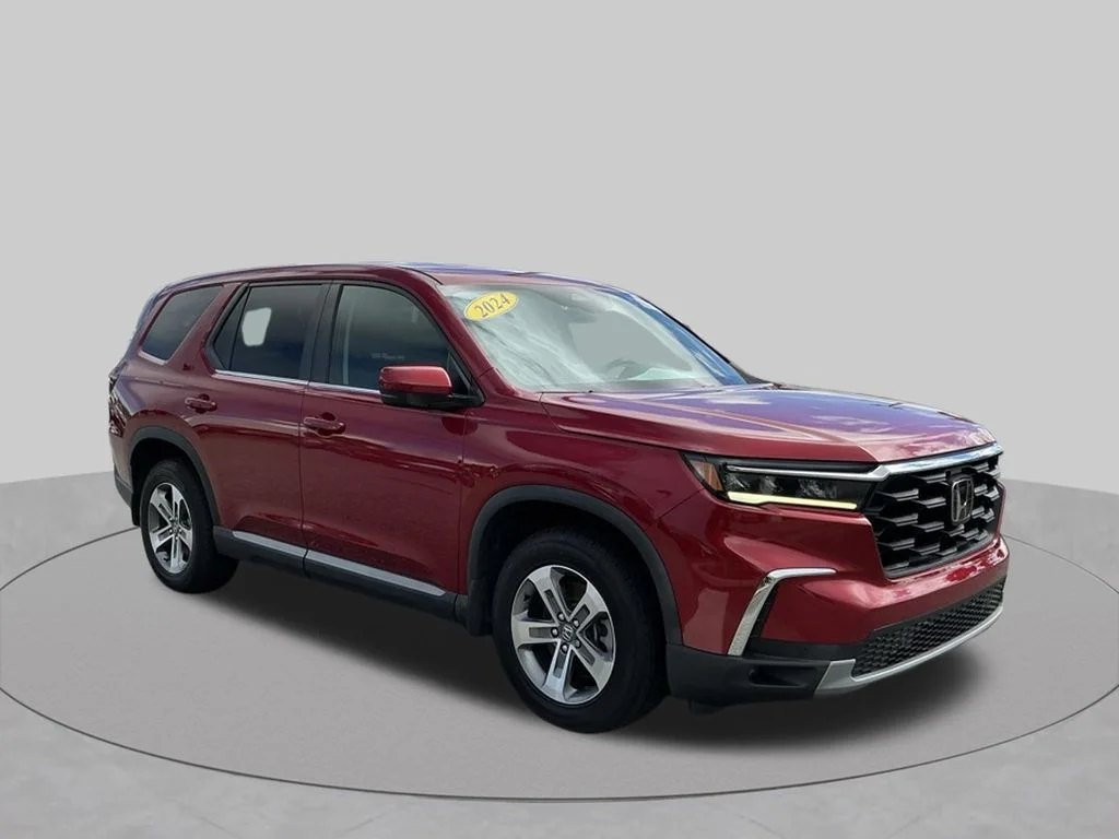 Used 2024 Red Honda EX-L image 12
