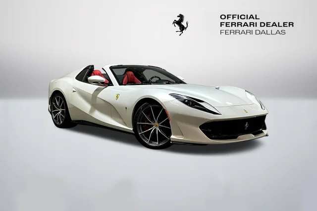 2021 Ferrari 812 GTS 
