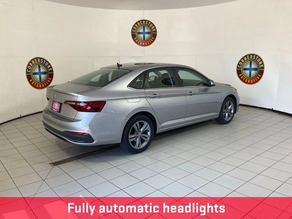 Used 2024 Gray Volkswagen 1.5T SE image 20