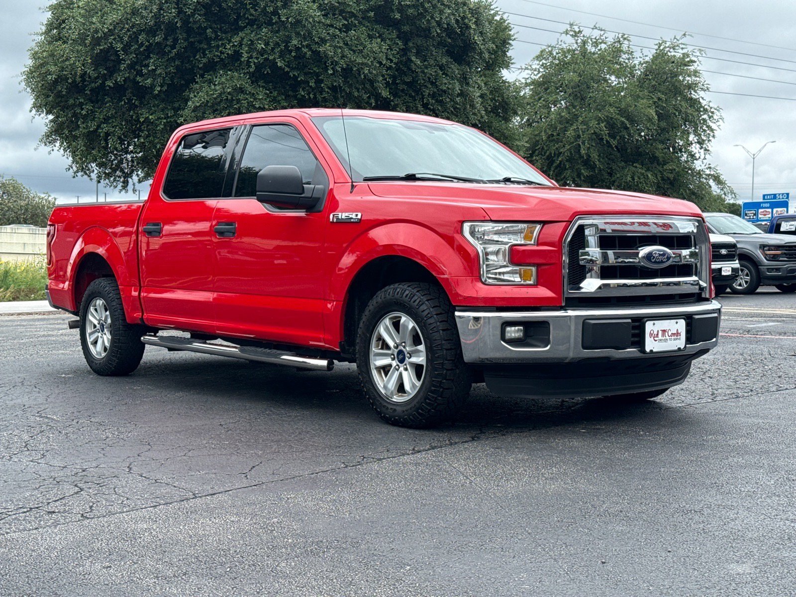 Used 2016 Red Ford  image 3