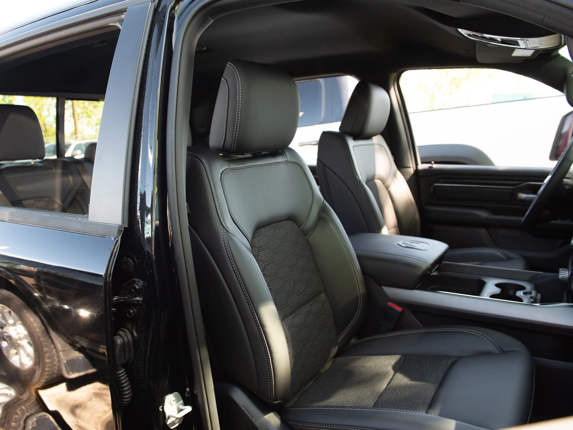 New 2026 Black RAM Sport* image 22