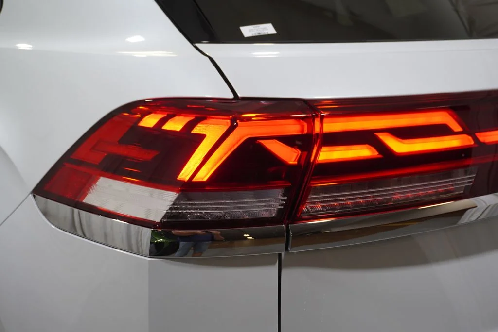 New 2026  Volkswagen SE w/Technology image 34
