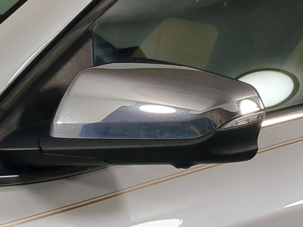 Used 2019 Beige Chevrolet Premier image 12