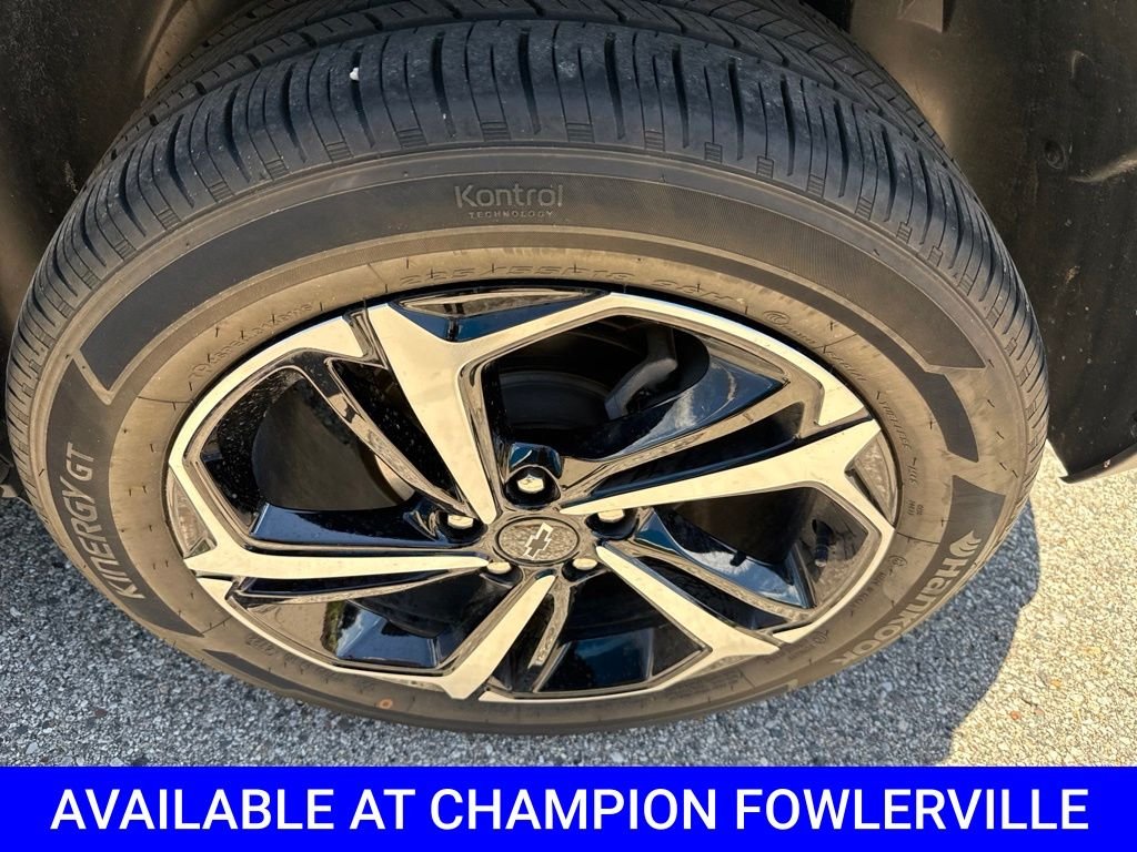 Used 2023 Gray Chevrolet RS image 13