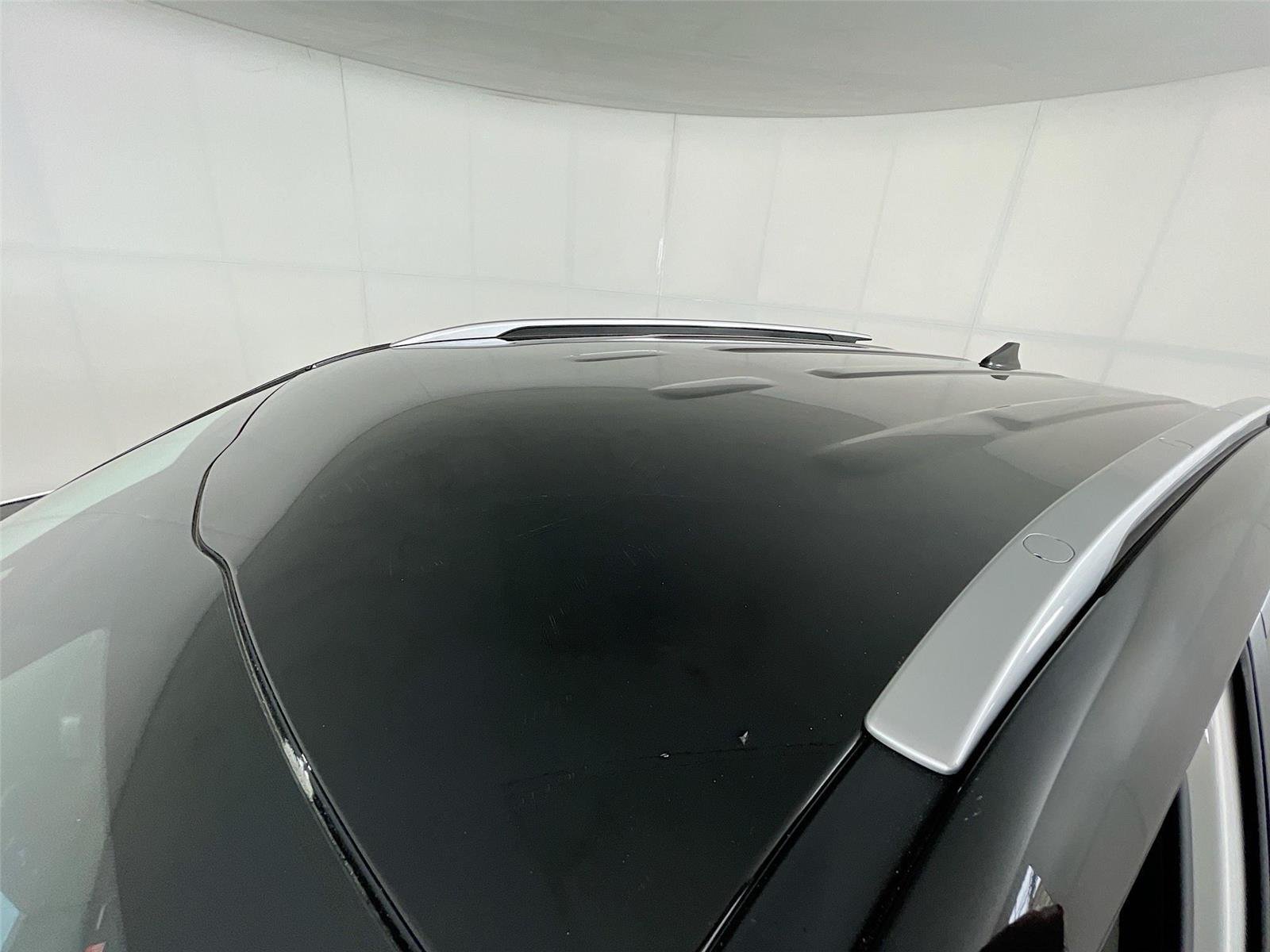 Used 2025 Clear White/Fusion Black Roof Kia S image 12