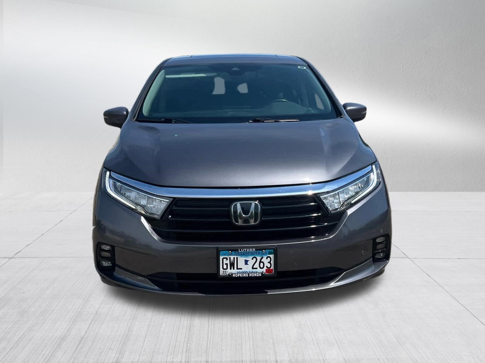 Used 2022 Honda Odyssey Touring with VIN 5FNRL6H81NB029107 for sale in Golden Valley, Minnesota