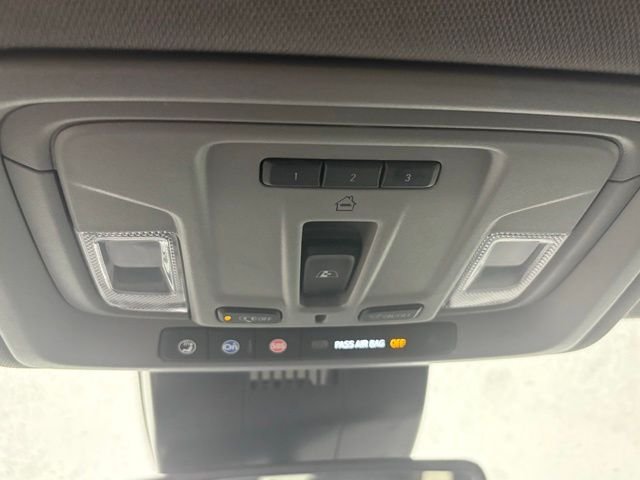 2024 Chevrolet Silverado 1500 LTZ - Photo 37