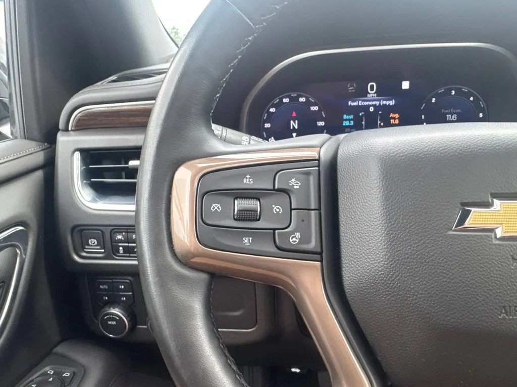 Used 2023 Black Chevrolet High Country image 39