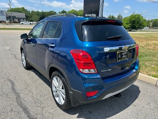 Used 2019 Blue Chevrolet Premier image 3