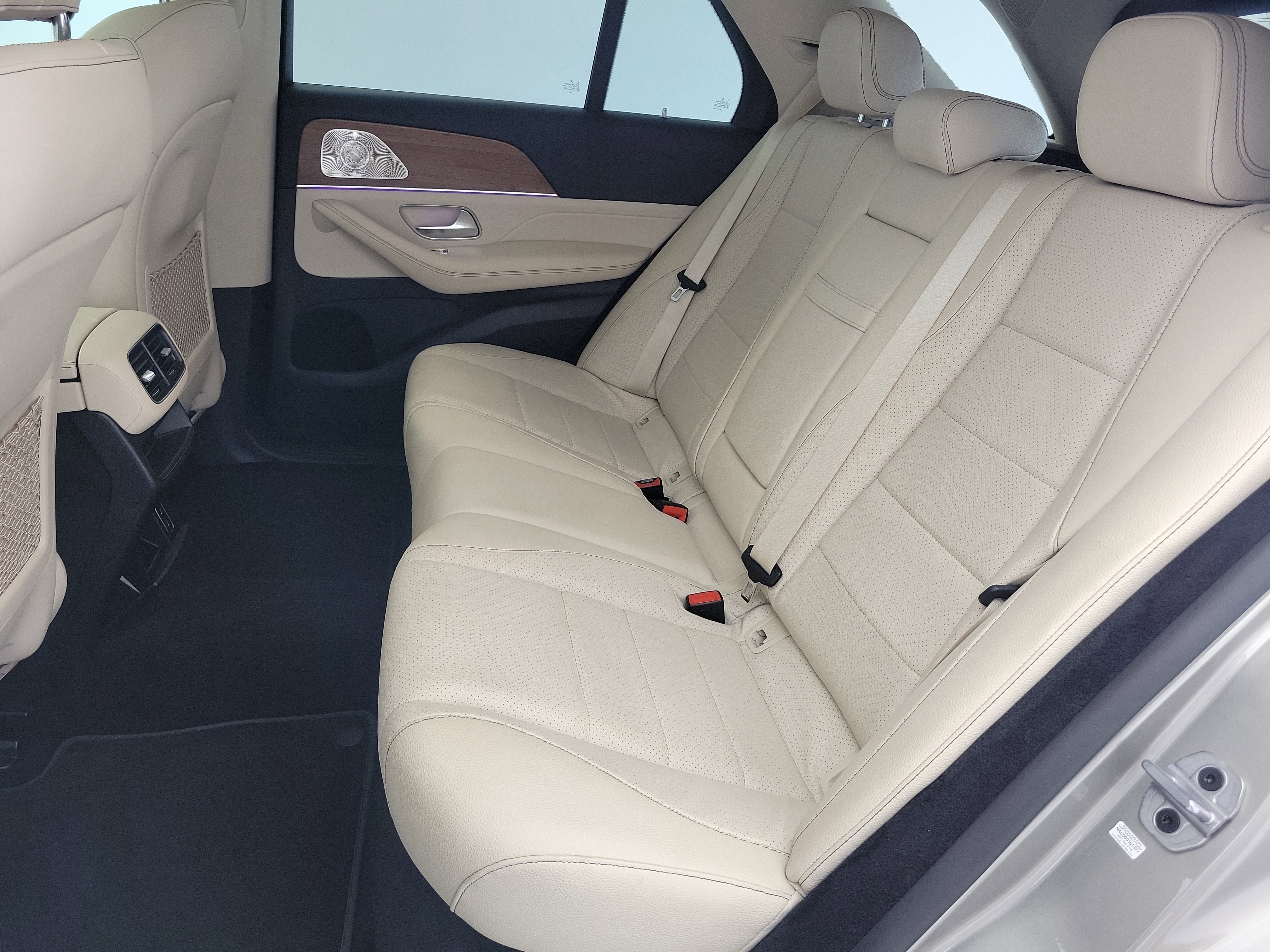 Used 2021 Mojave Silver Metallic Mercedes-Benz GLE 350 image 14