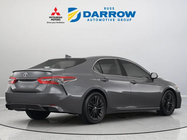 Used 2022 Gray Toyota LE image 3