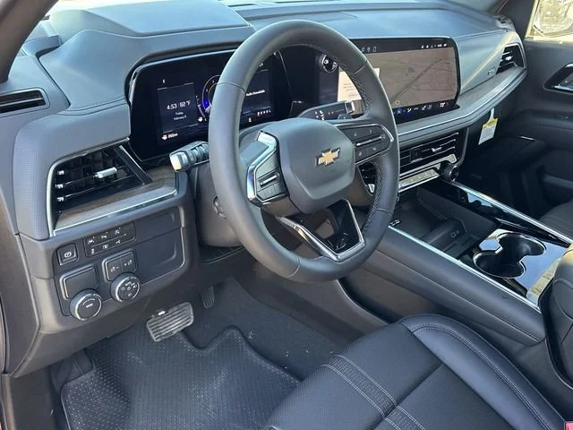 2026 Chevrolet Suburban High Country - Photo 24