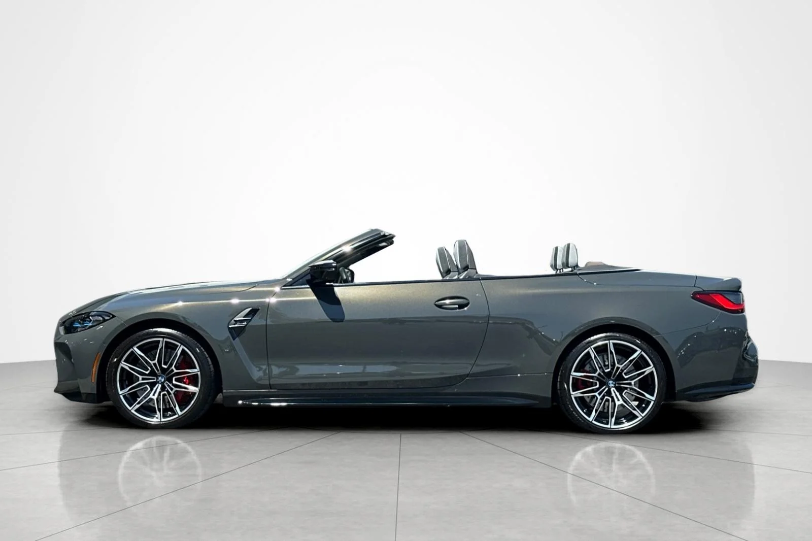 Used 2024 Dravit Grey Metallic BMW Competition xDrive image 2