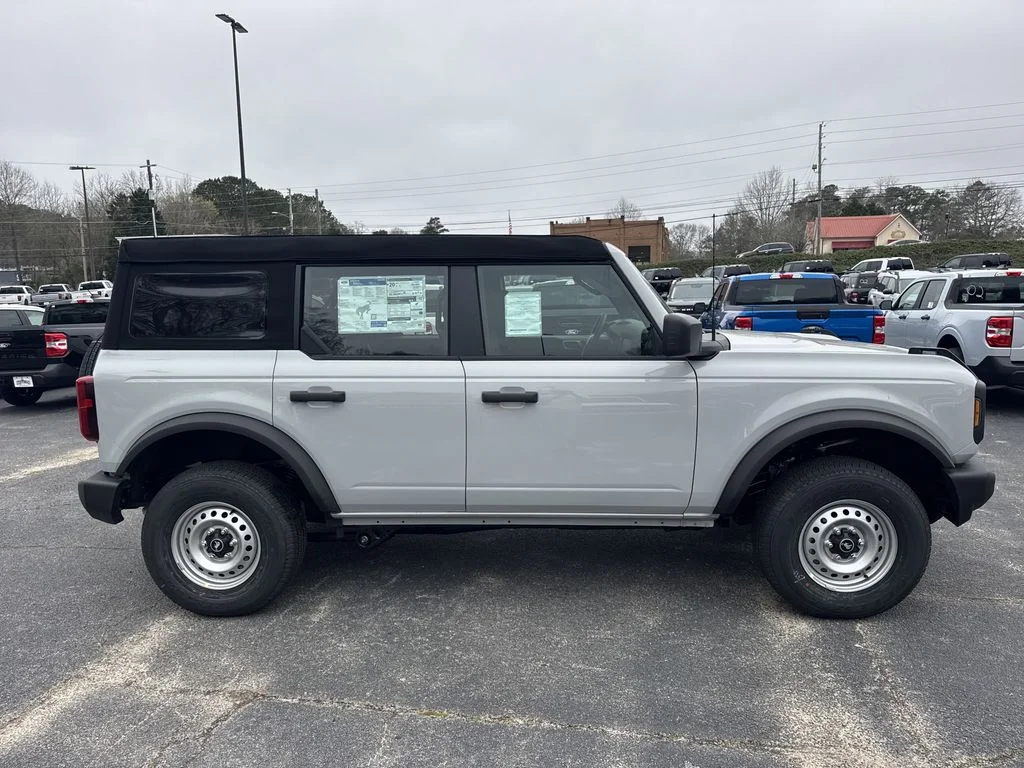 New 2026 White Ford Base image 8