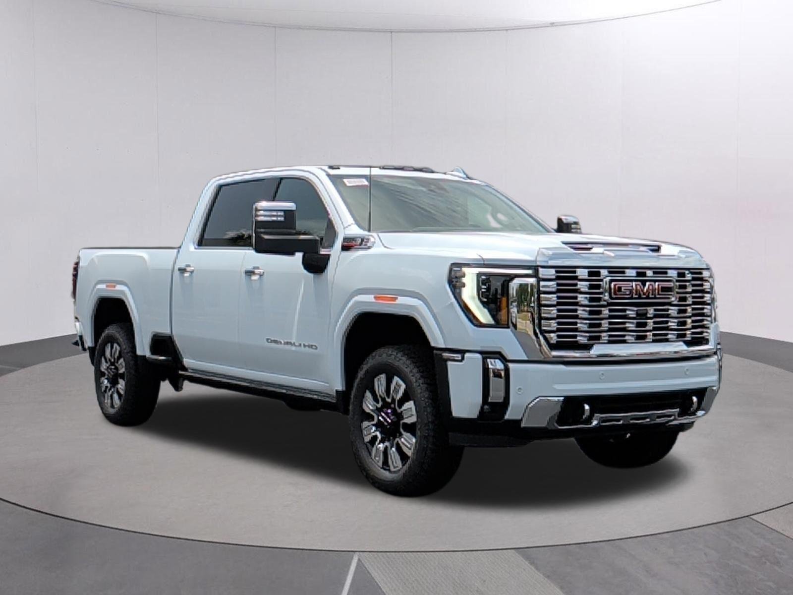 New 2026 Glacier White Tricoat GMC Denali image 8