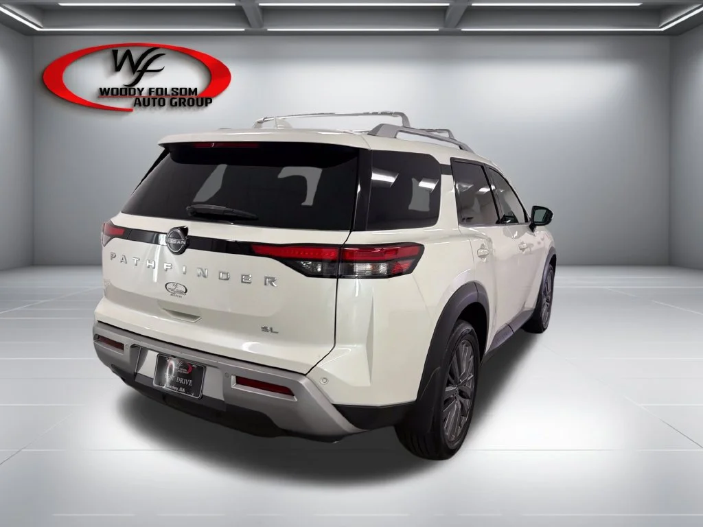 Used 2024 Pearl White Trico Nissan SL image 6