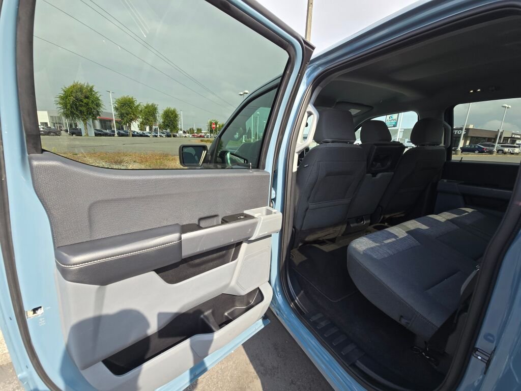 2023 Ford F-150 XLT - Photo 12