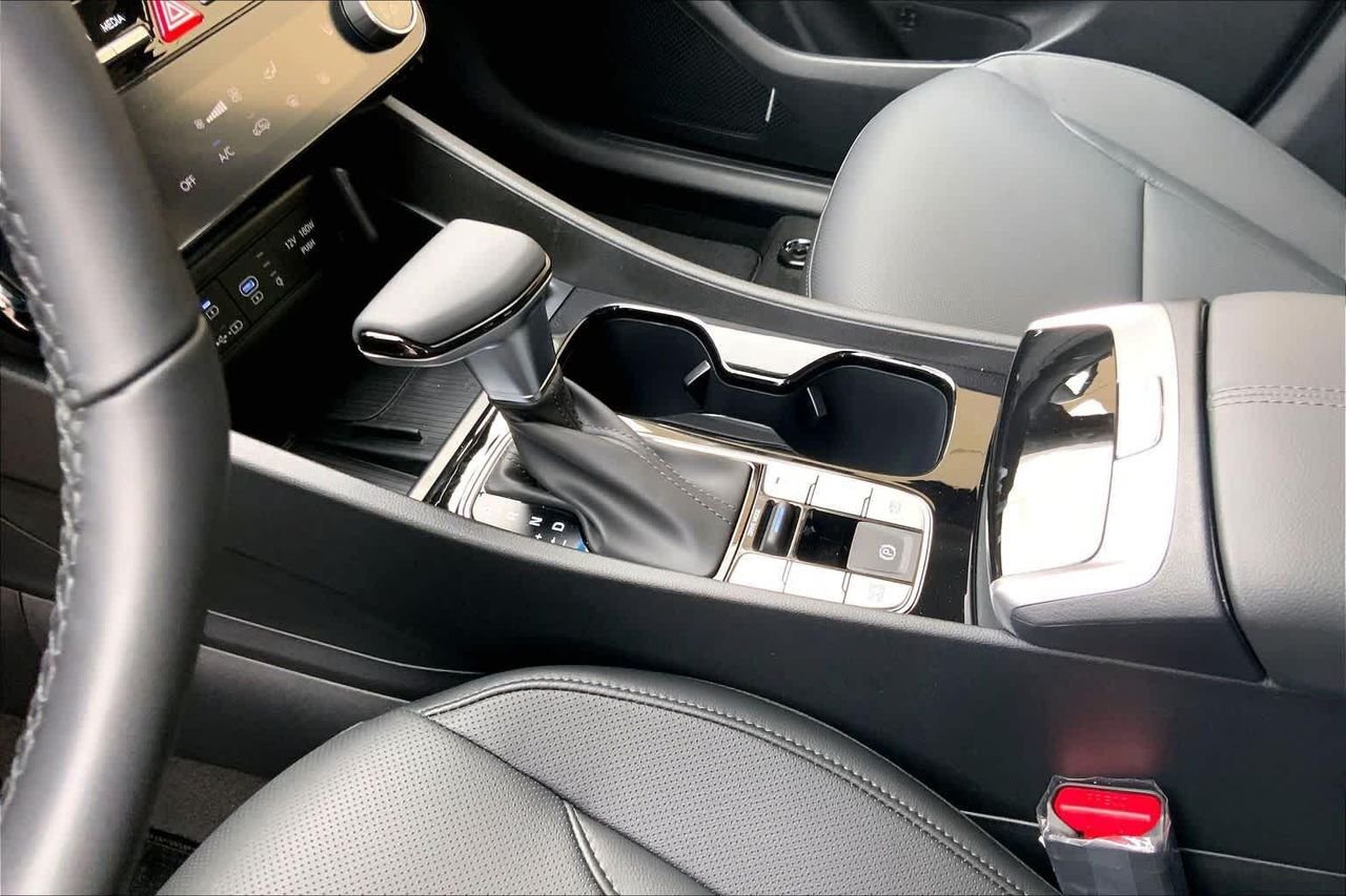New 2026 Ecotronic Gray Hyundai SEL Premium FWD image 8