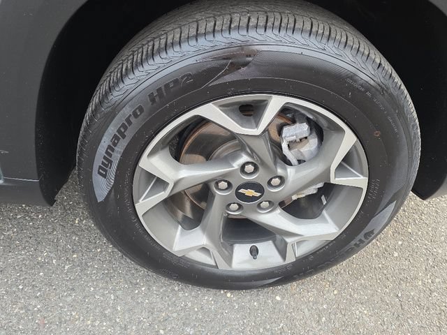 Used 2025 Cypress Gray Chevrolet LT image 19